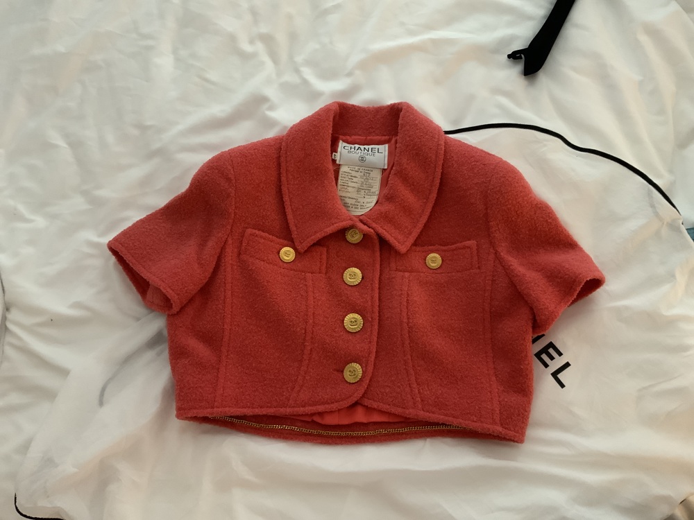 EXTREMELY RARE COLLECTIBLE AUTHENTIC CHANEL 93P CORAL BOLERO JACKET size 40